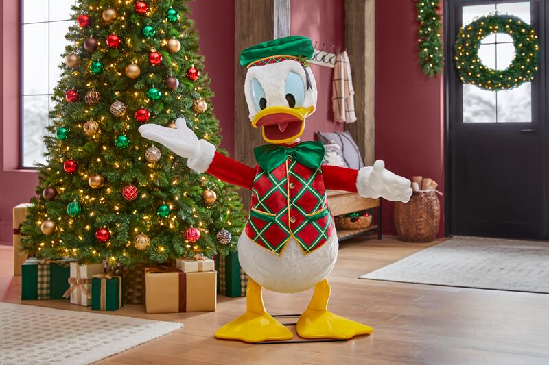 4 ft. Animated Donald Duck