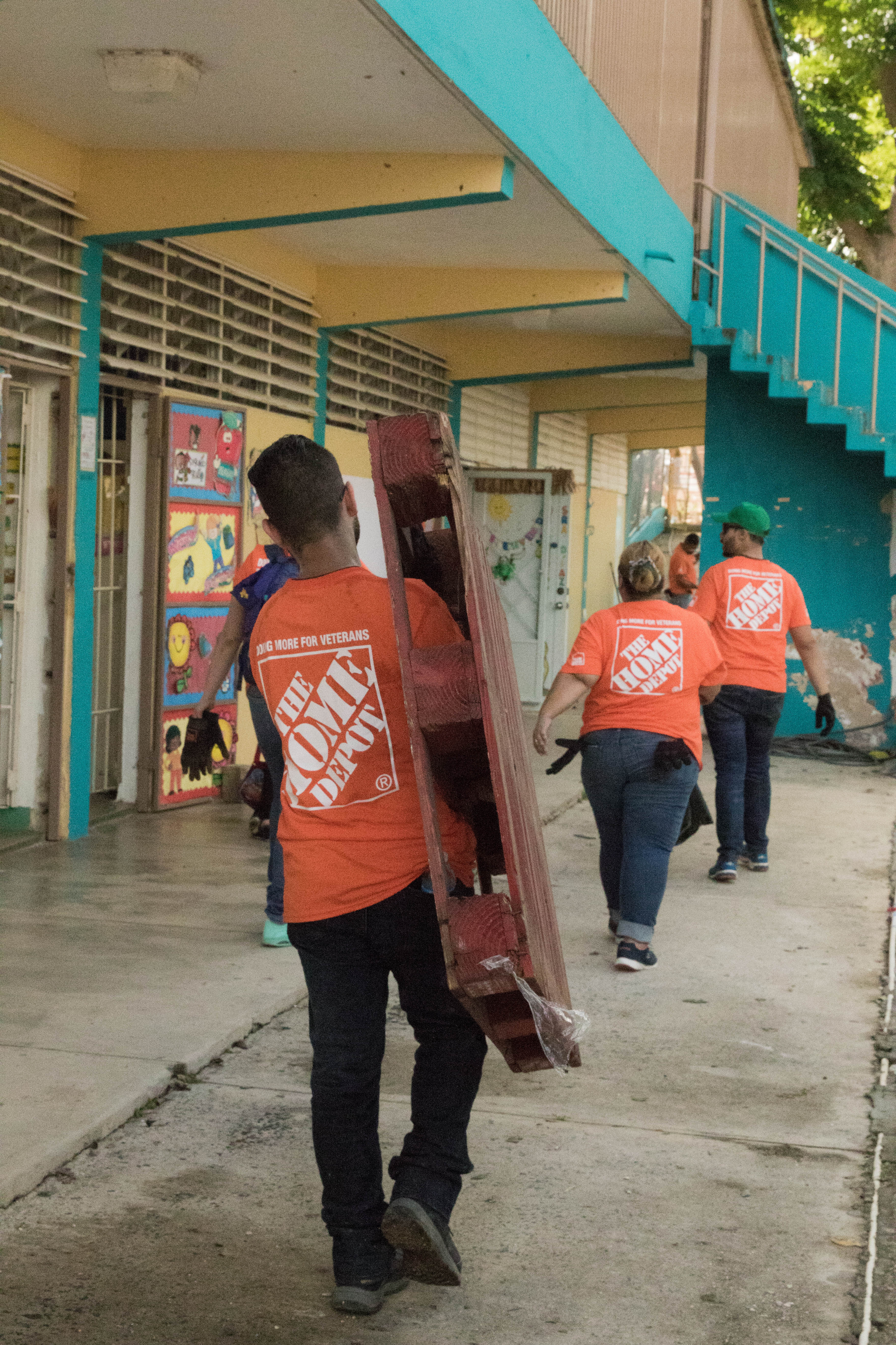 Team Depot rebuilds school in Puerto Rico