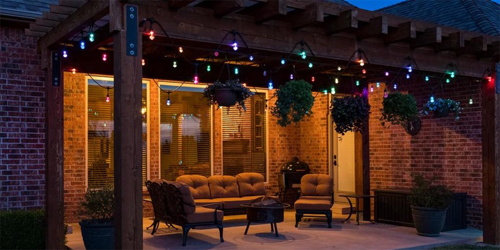 Multicolor string lights