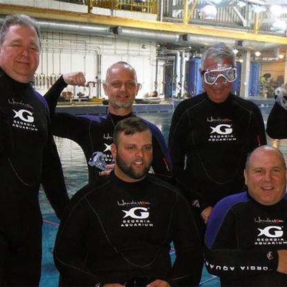 Veteran dive group at the Georgia Aquarium